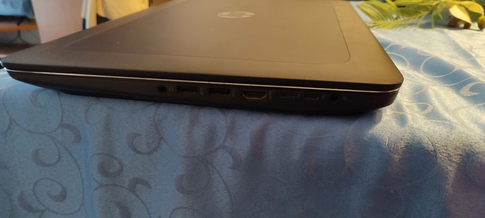 HP ZBook i7-7700HQ | 16GB RAM | SSD + HDD