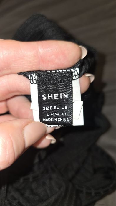 Shein топ в рубчік з красивою спинкою