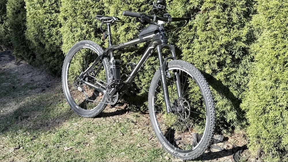 Rower MTB Treck Superfly Karbon Carbon