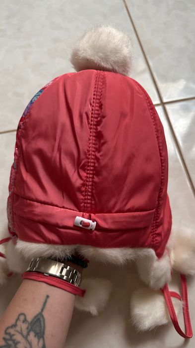 тепла зимова шапка на дівчинку