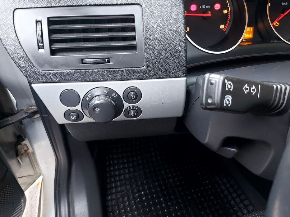 Продам Opel Astra 2010 рік.