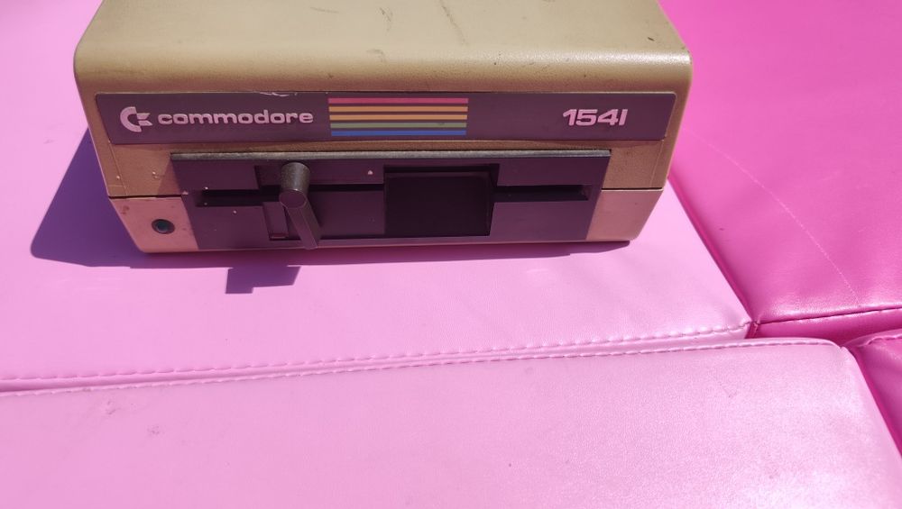 Stacja Dyskietek Commodore 1541 nie czyta
