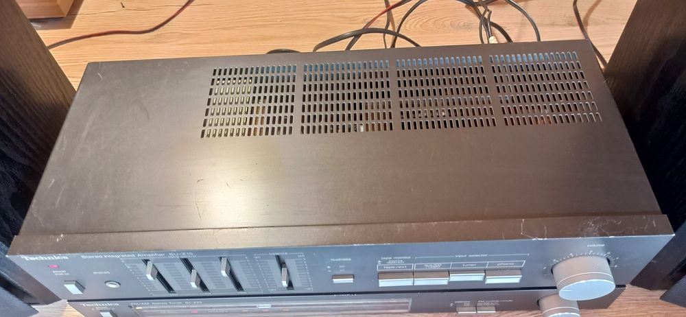 Wzmacniacz Technics SU Z15 i tuner ST-Z25