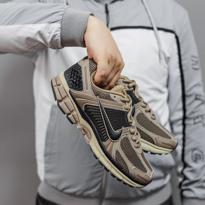 Кросівки Nike Air Zoom Vomero 5 Brown/Black premium