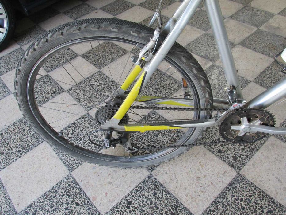 Bicicleta BTT Specialized