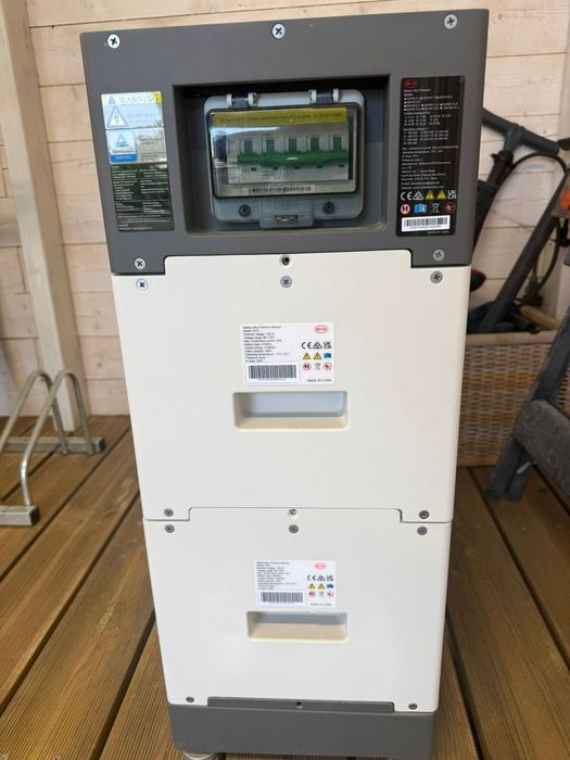 Solar Battery Box Premium HVS 5.1 (5,1 kW)