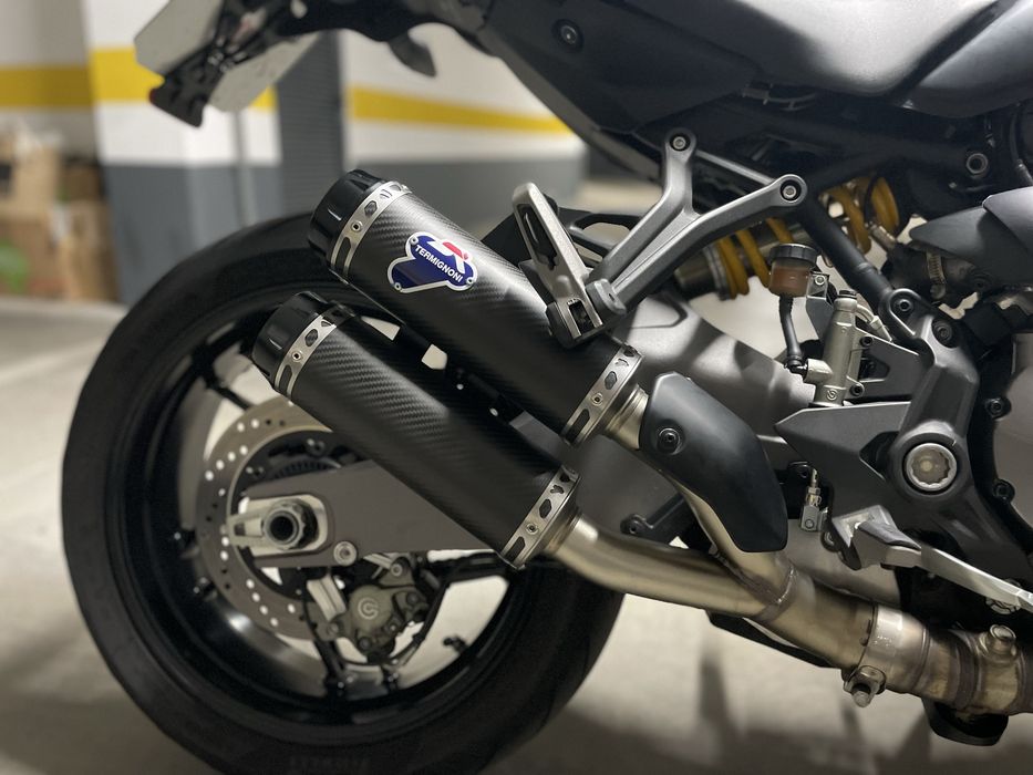 Ducati Monster 821 (2019) – Como Nova, Extras  8.400 km