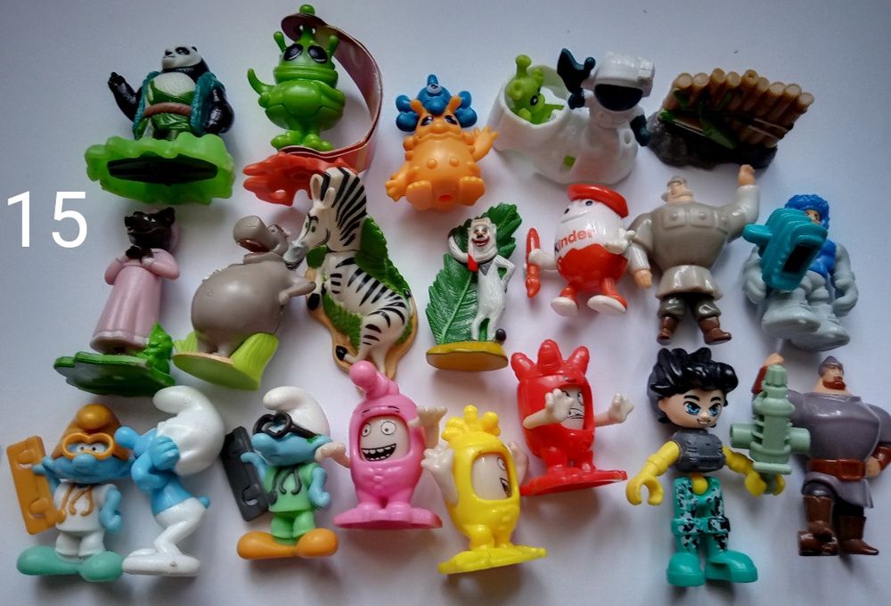 Киндер новый год, Маша, животные, принцессы, кіндери різні