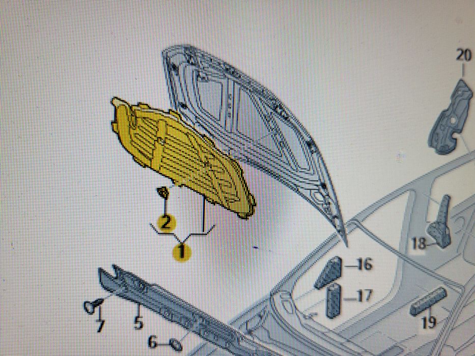 Wygłuszenie maski silnika Seat Ateca