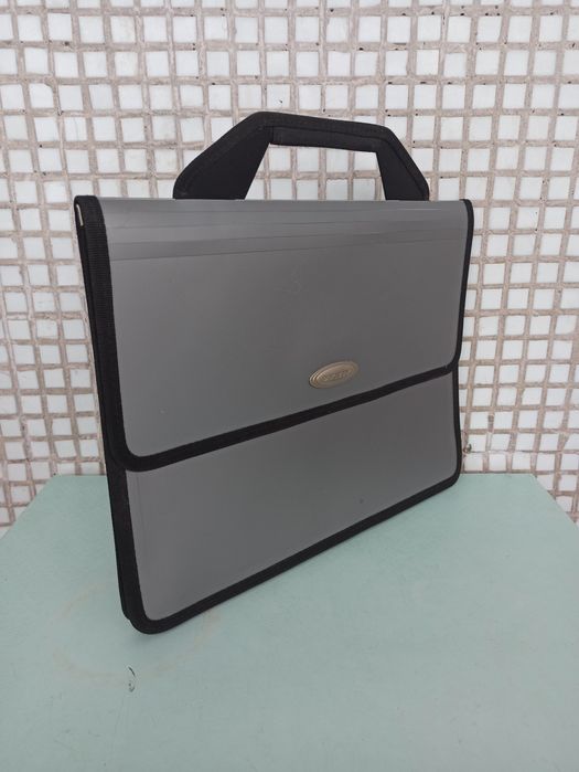 Папка-портфель А4