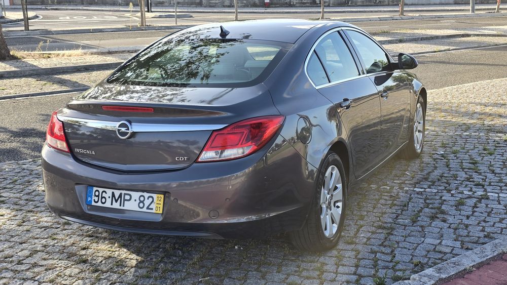 Opel Insignia 2.0CDTI 130CV