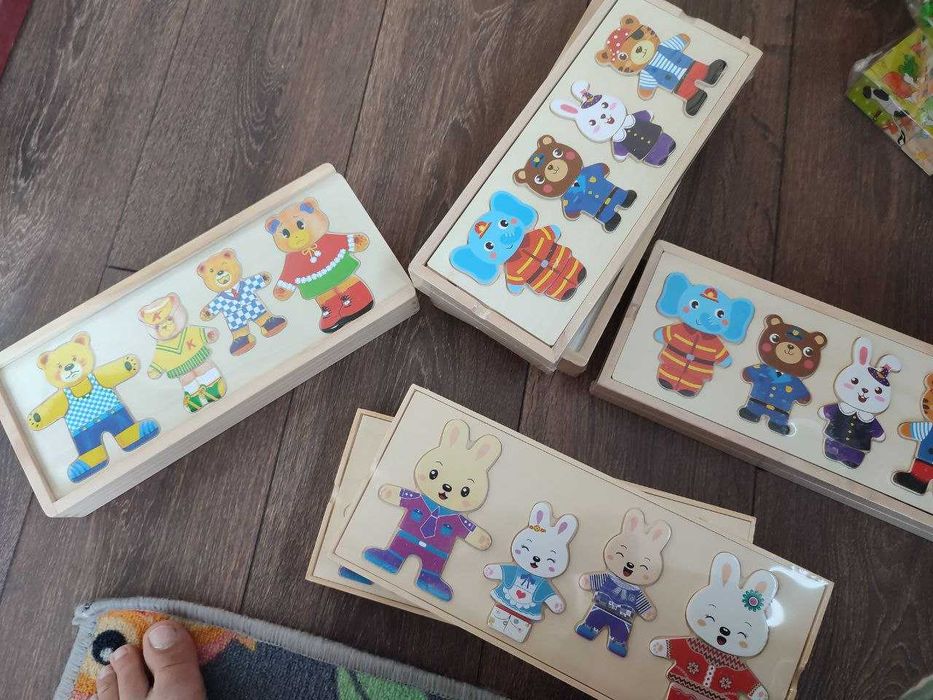 дерев'яні іграшки Сортер Одягалка Пазл