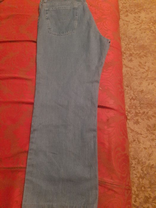 Чоловічі джинси.