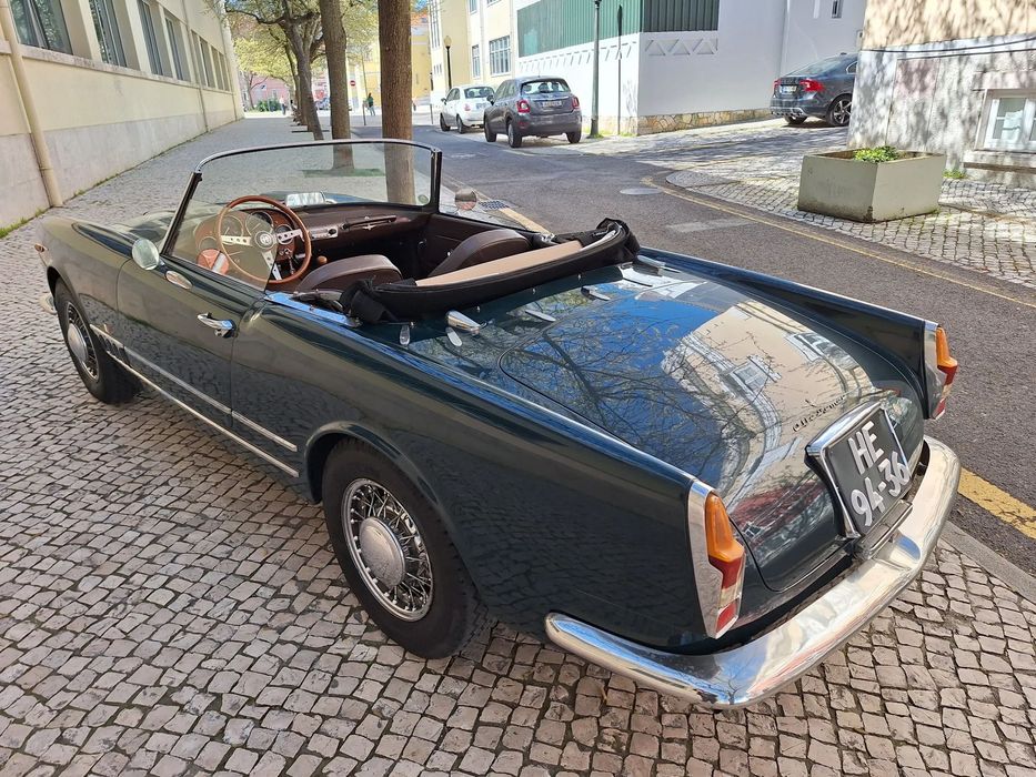 Alfa Romeo Spider