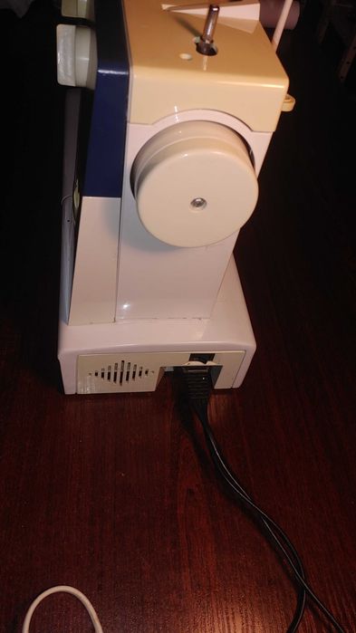 Maszyna do szycia Łucznik 2008 Wiktoria