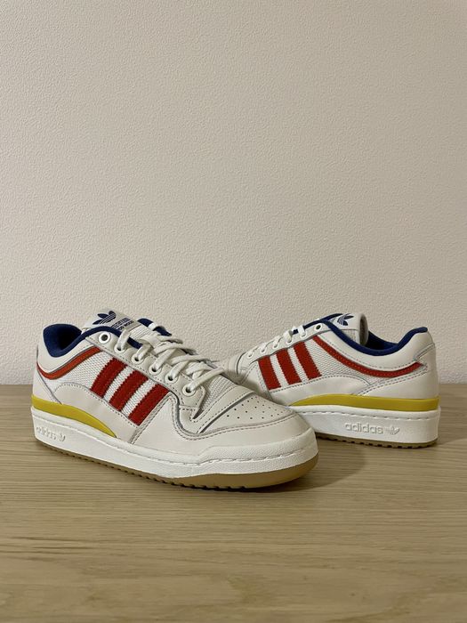 оригінальні кросівки  adidas forum