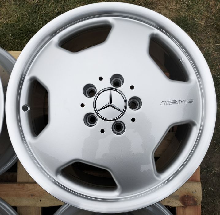 Felgi Monoblock Mercedes AMG 124 7,5Jx17 ET35 5x112 190
