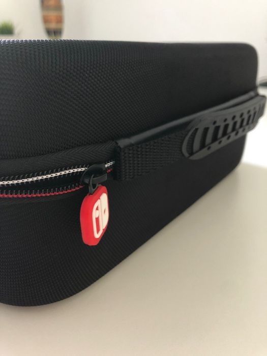 Nintendo Switch - deluxe system case
