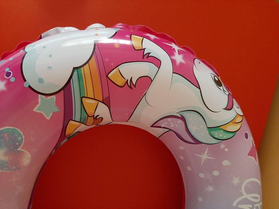 Conjunto Boia Unicornio + abraçadeiras 3 a 6 anos