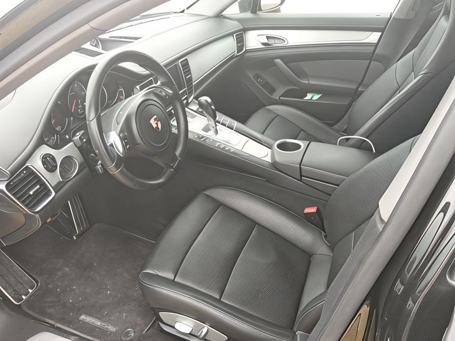 Porche panamera nacional