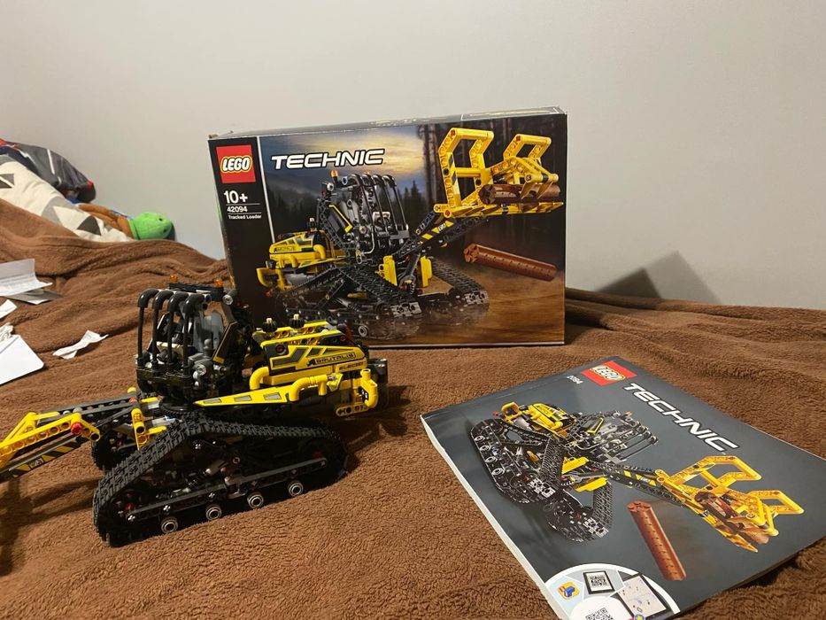 Koparka gąsienicowa LEGO