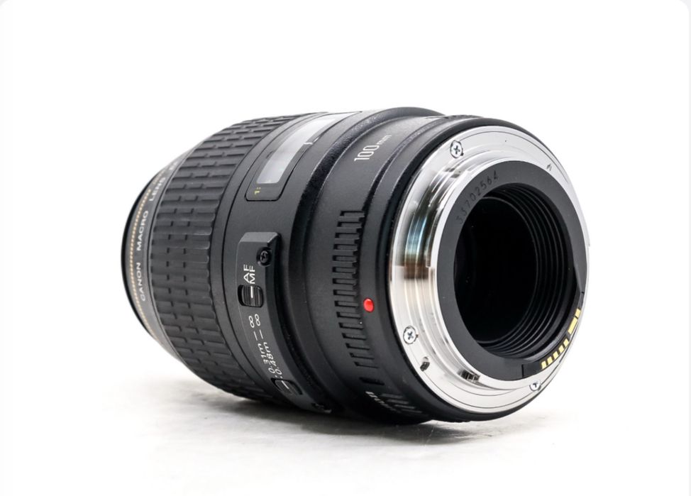 Canon 100mm f2.8 Macro