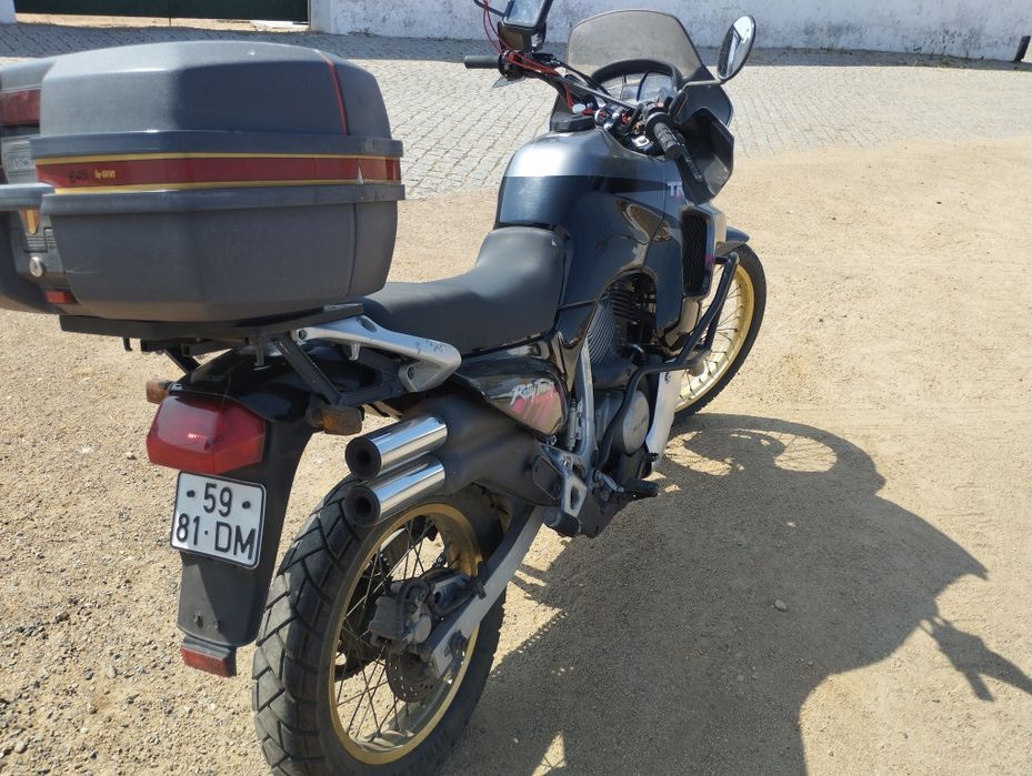 Honda Transalp 600