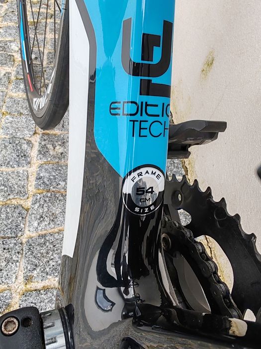 Bicicleta de estrada carbono SAVA
