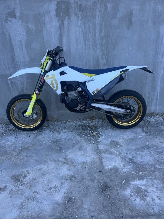 Husqvarna 2020 fc 450 supermoto