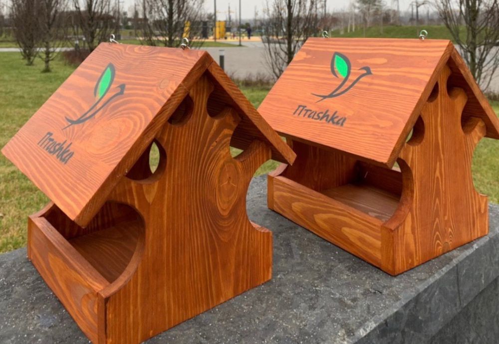 Подвесная кормушка для птиц «Птаshka»