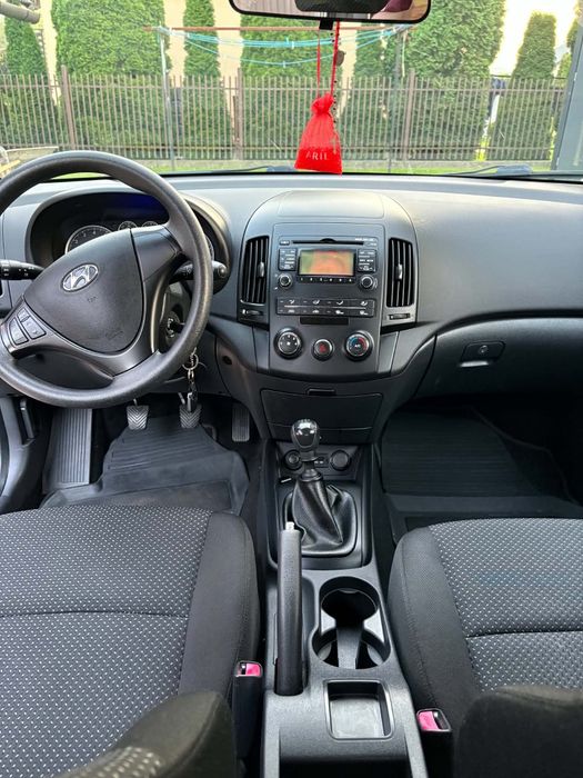 Hyundai i30 1.4   Rok 2009
