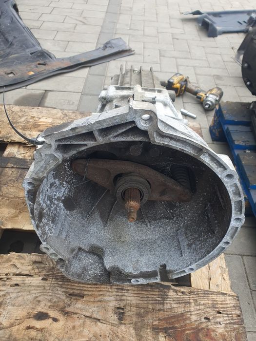 Коробка передач механіка мкпп BMW f30 f31 f20 f21 2.0 GS6-17DG