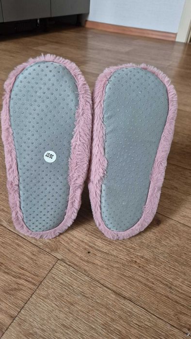 Домашні чобітки розмір 36/37 Twins