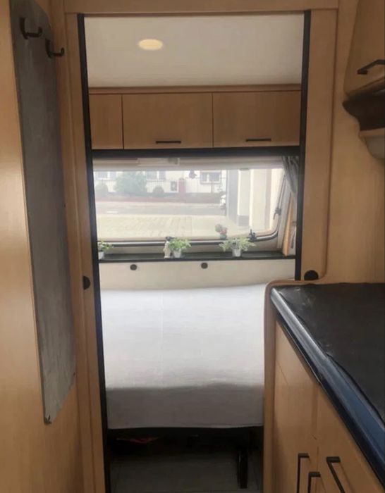 Hobby de luxe 450+ przedsionek Isabella Penta