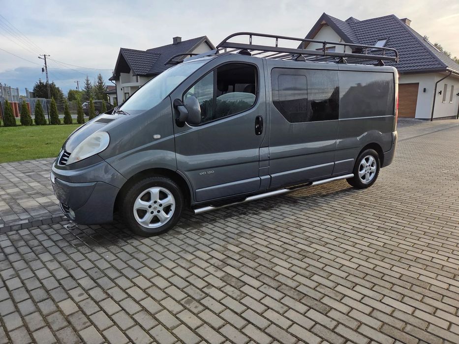 Renault TRAFIC LONG KLIMA TEMPOMAT ORYGINAŁ DUBEL KABINA ZADBANY FULL OPCJA DOPOSAŻONY  Oryginał Lakier Oryginał Przebieg SPRAWNY 100%