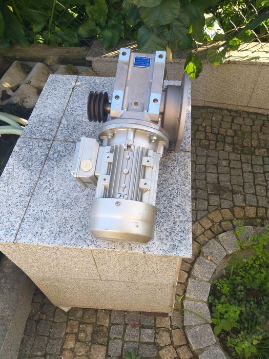 Motor com redutor