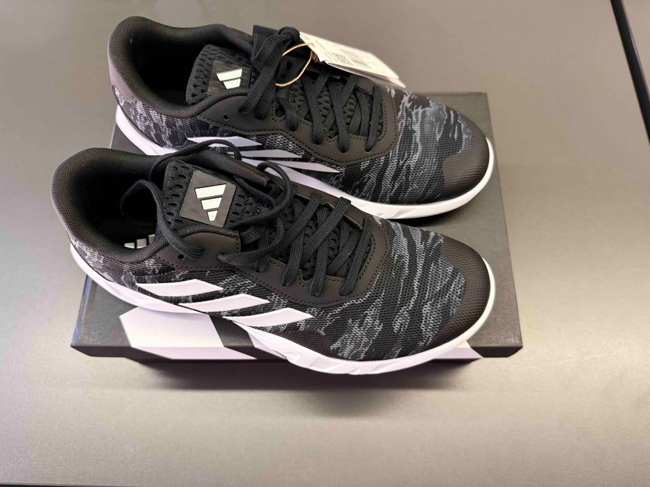 Sapatilhas Adidas Amplimove