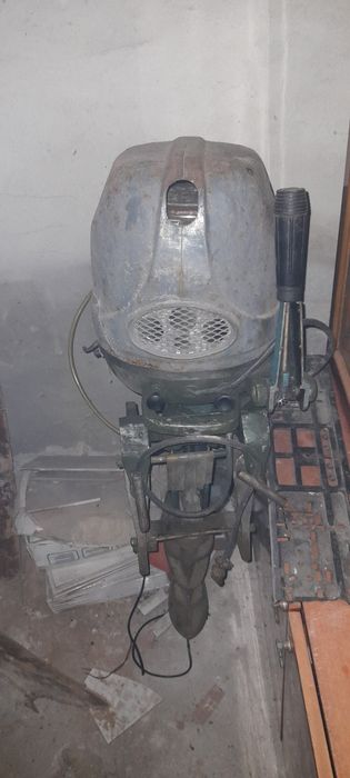 Лодочний мотор вихрь 25  20