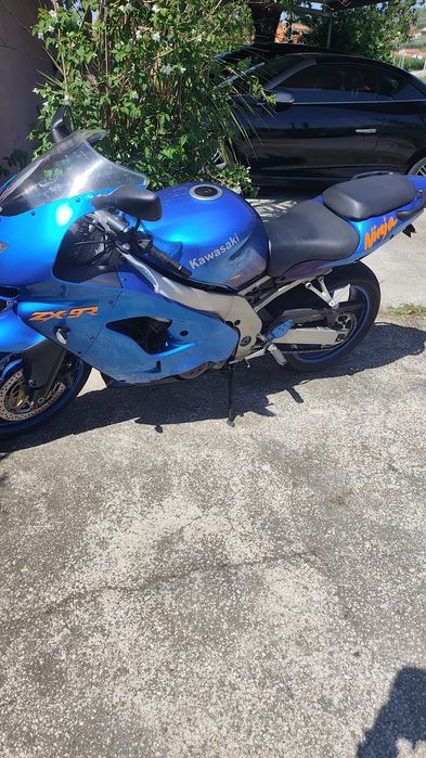 Kawasaki zx9r impecável, aceito trocas