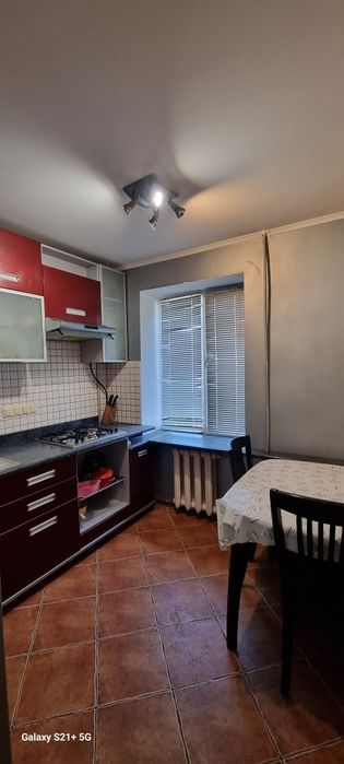 Сучасна квартира на Шуменському . Вікна на Миколаїв .