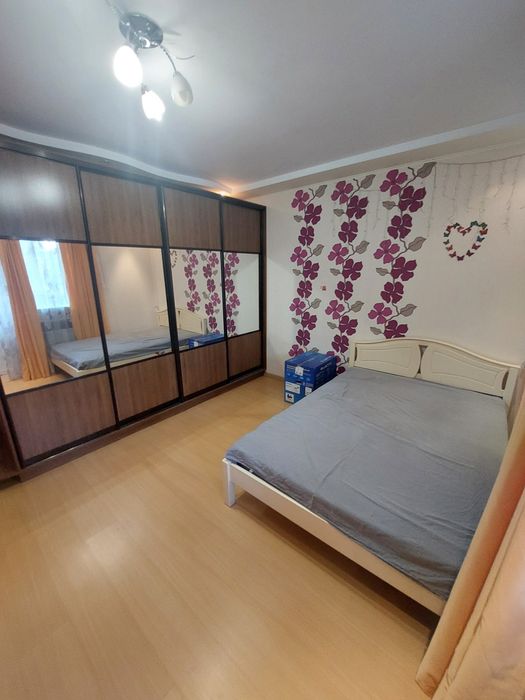 Продаж 3 кімнатна  квартира  новобудова вулиця Садова