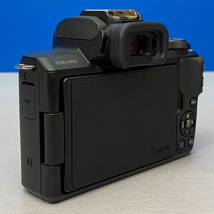 Canon EOS M50 (Corpo) - 24.1MP