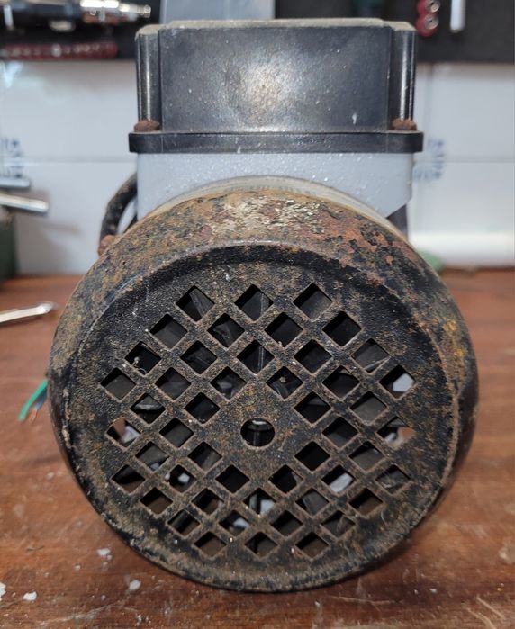 Bomba centrifuga