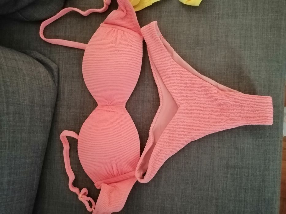 Bikinis  Giraças Novos