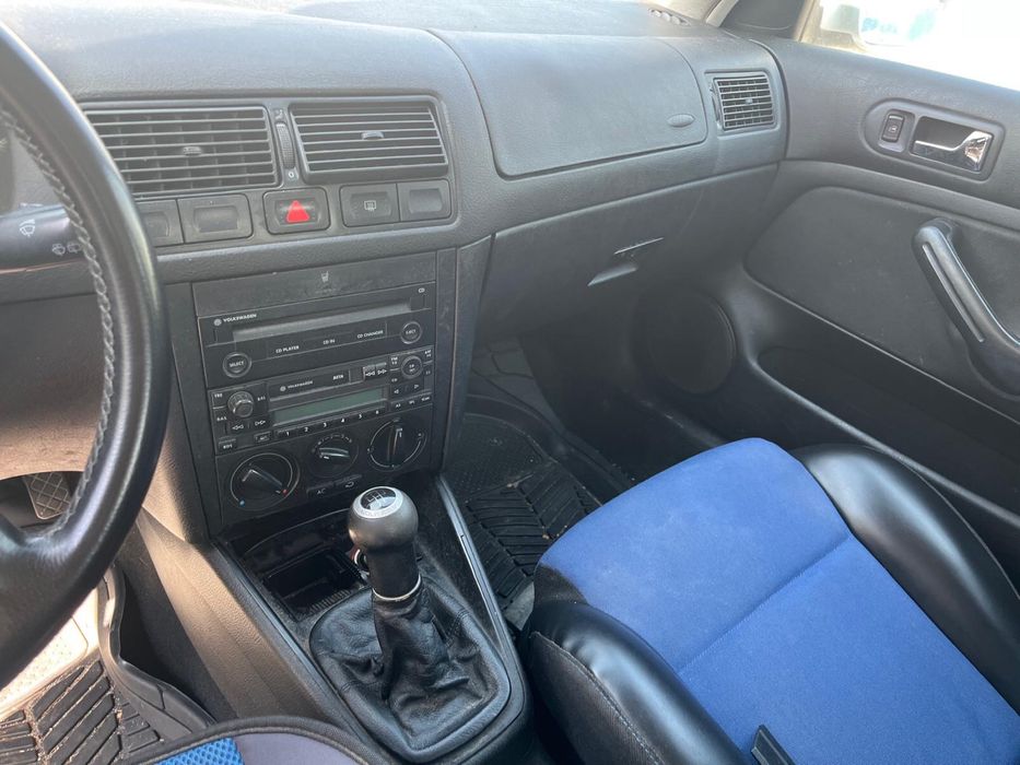 Volkswagen Golf IV 1.9 TDI (ano 2000) para peças