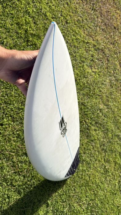 Prancha de surf JS Xero Gravity 5’3”