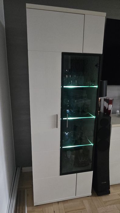 Sprzedam komodę + Witrynę