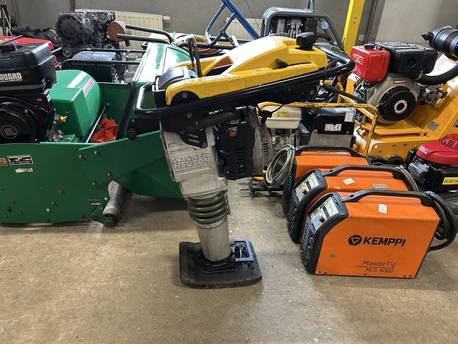 Skoczek ubijak stopa Wacker BS 50-2 (48)