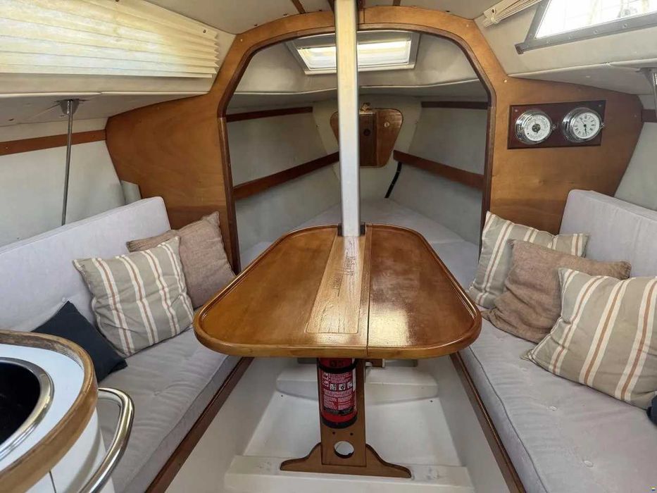 Veleiro MAXI 800 renovado