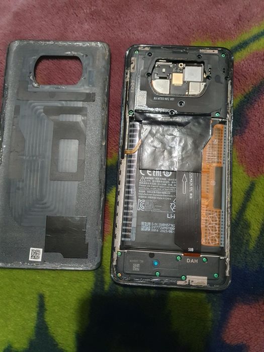 Продам роко х3 про 6 на 128 читайте опис